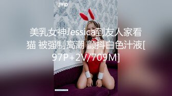  熟女妈妈 我坐在上面干一炮好不好 啊啊 舒服爽宝贝 妈妈看到儿子的大鸡吧笑的多开心