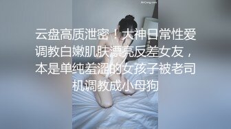 高气质长卷发美女风骚抚媚动人