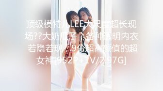 高颜值伪娘 啊下面好痒 好想大鸡吧 姐姐的骚屁眼急需一根大肉棒 已经饥渴难耐