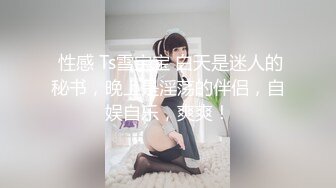 【新片速遞】  偷窥两对母女温泉洗香香 好玩吗 好玩快过来 母女长的好像 妹子大奶好粉嫩 嘻嘻哈哈好开心 