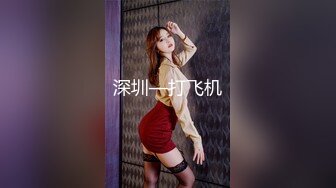 名妃鞋店肉絲高跟美女,無懼走光豪放蹲地挑鞋