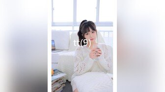 OnlyFans极品身材健身女汉子网红【亚_洲四姑娘】私拍~疯狂紫薇粉嫩蜜穴展现女人淫荡一面[ (2)